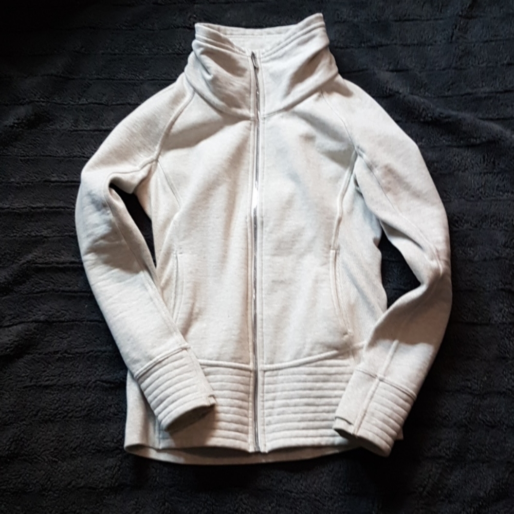 Lululemon Radiant II jacket